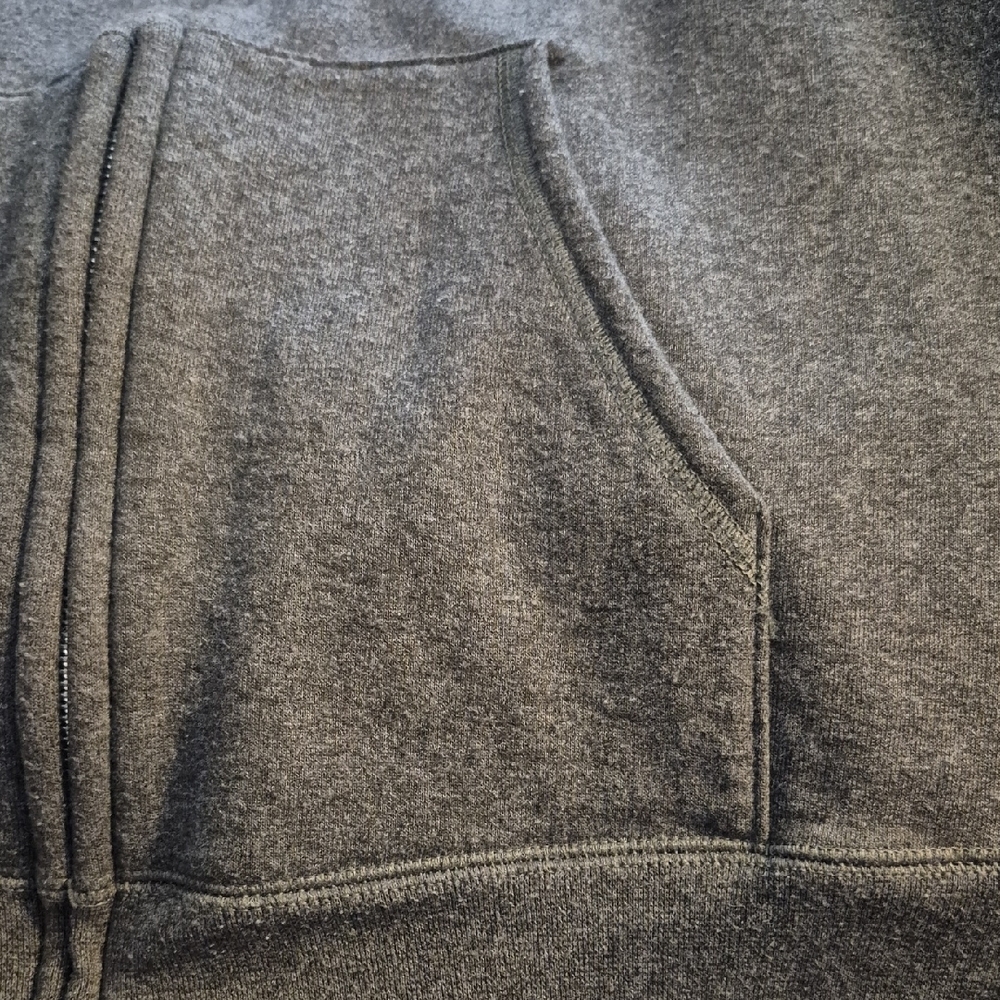 Starter Men’s Gray Zip-Up Hoodie, Size Medium, Athletic Fit, Classic Style (C35) - Picture 6 of 8
